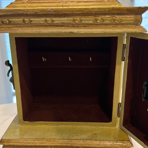 Decorative Clock - opens with 3 hooks - Picture 3 of 5